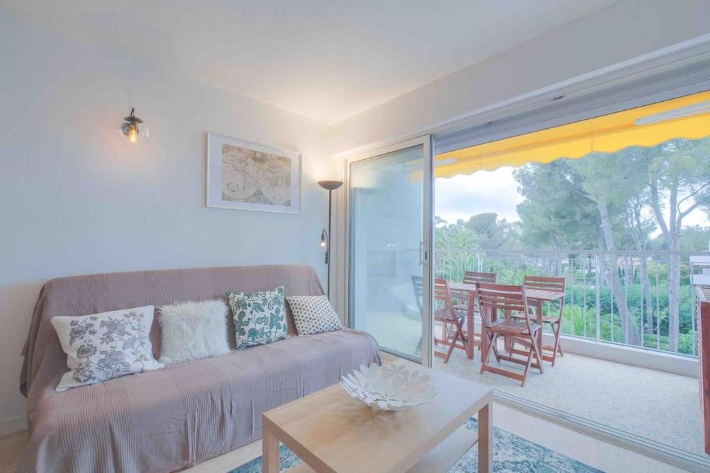 Boreal 4 Pax Bord De Mer Apartment Saint-Raphaël Екстериор снимка