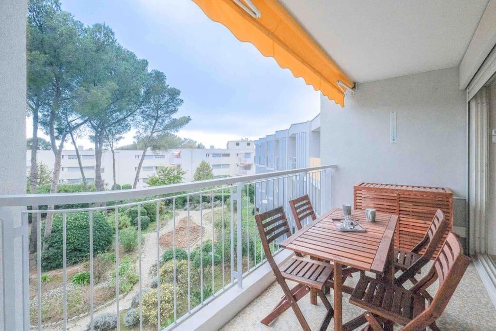 Boreal 4 Pax Bord De Mer Apartment Saint-Raphaël Екстериор снимка