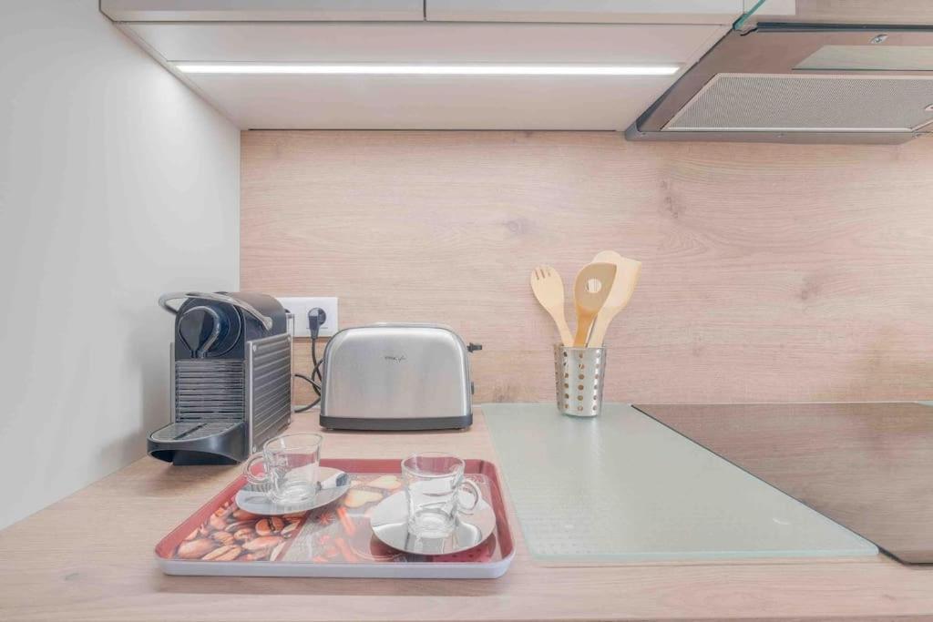 Boreal 4 Pax Bord De Mer Apartment Saint-Raphaël Екстериор снимка