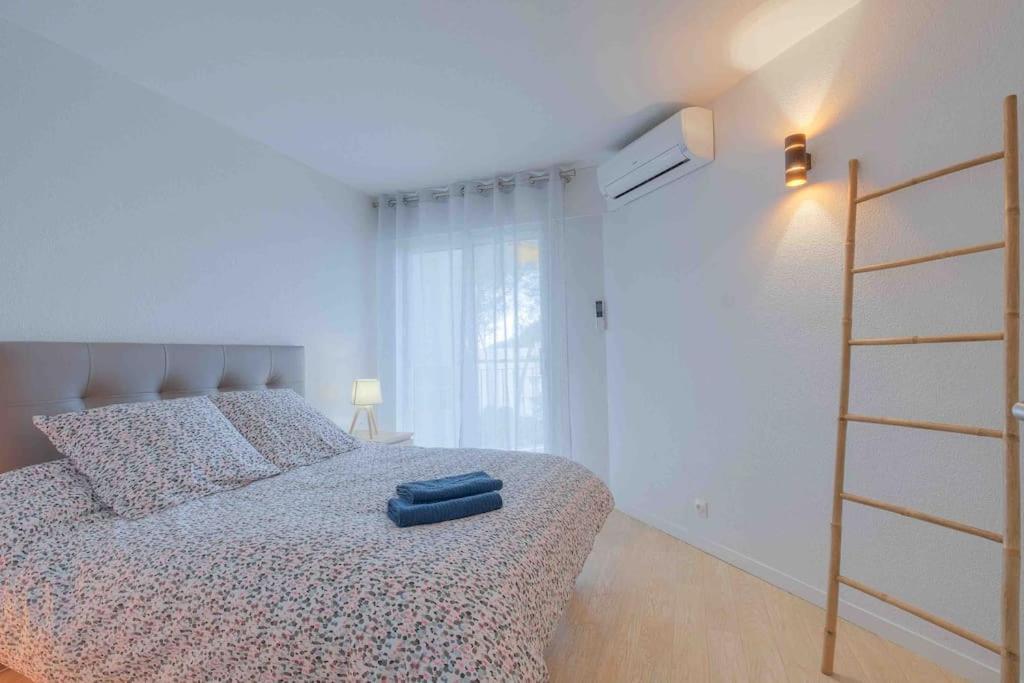 Boreal 4 Pax Bord De Mer Apartment Saint-Raphaël Екстериор снимка